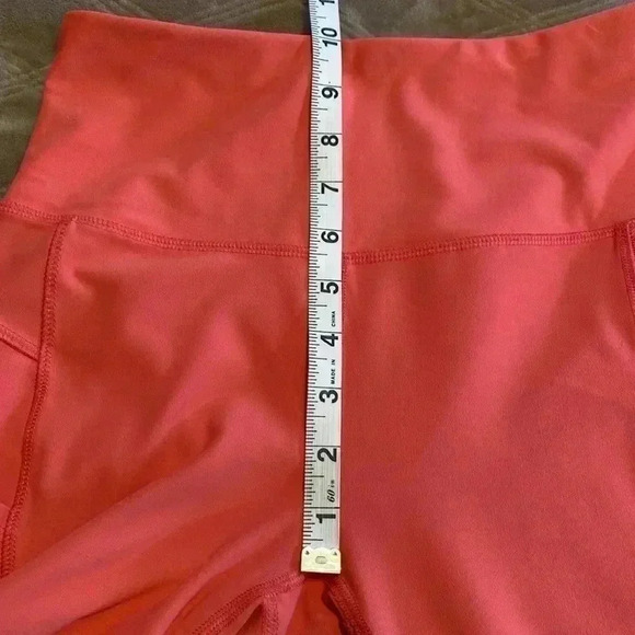 Gottex Peach Leggings, Yoga Pants in Size Small. - Picture 10 of 11